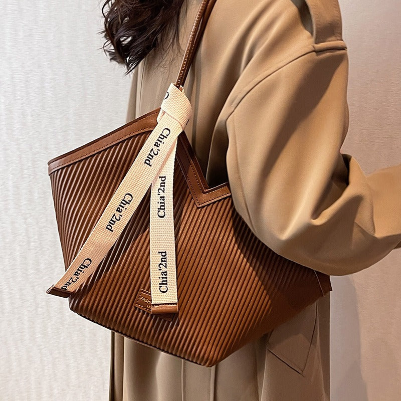 Women's large PU tote bag in black, white or brown