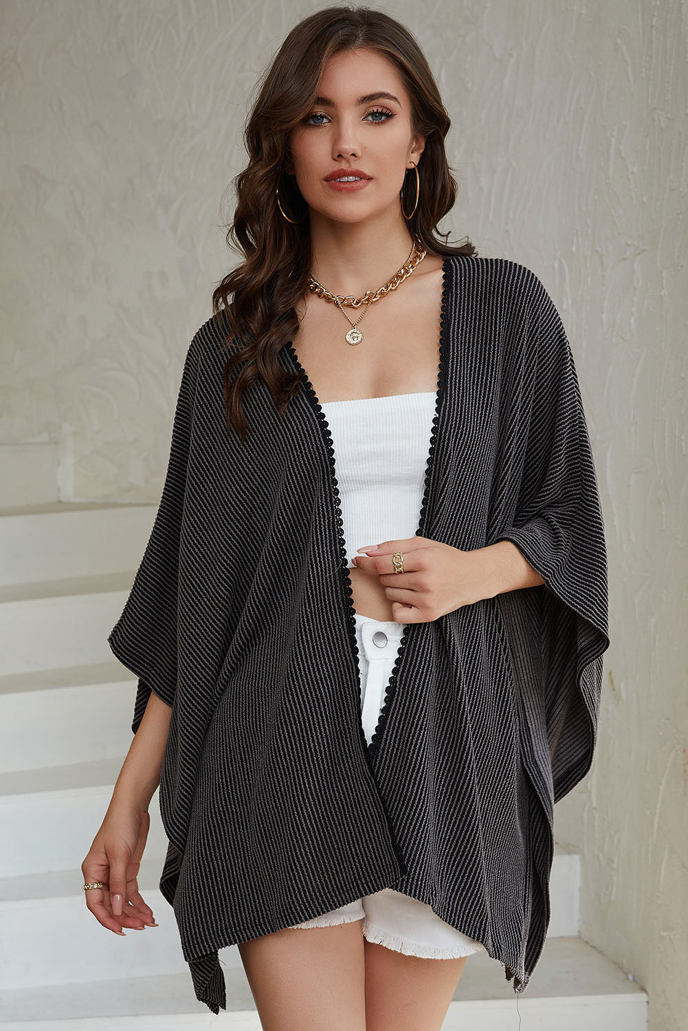 Women's lace-trim ribbed kimono cardigan in black or apricot