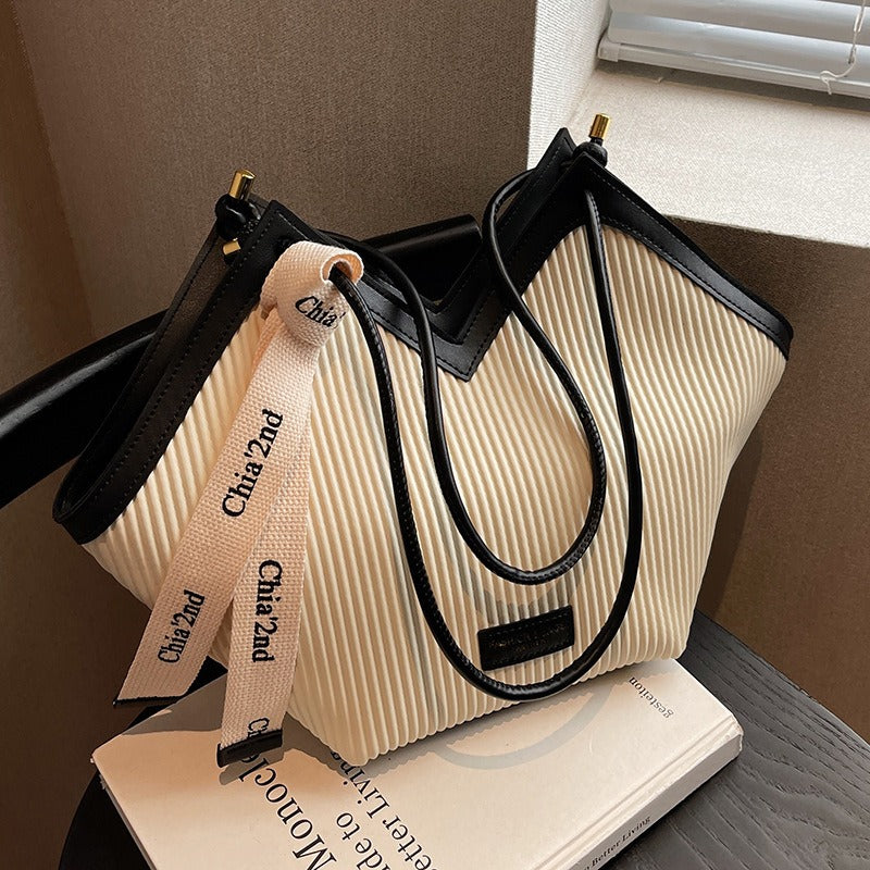 Women's large PU tote bag in black, white or brown