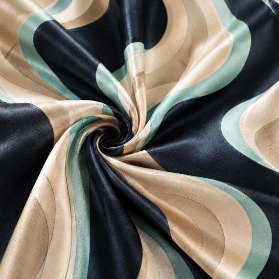 Retro Wave satin bridesmaid robe – image 4